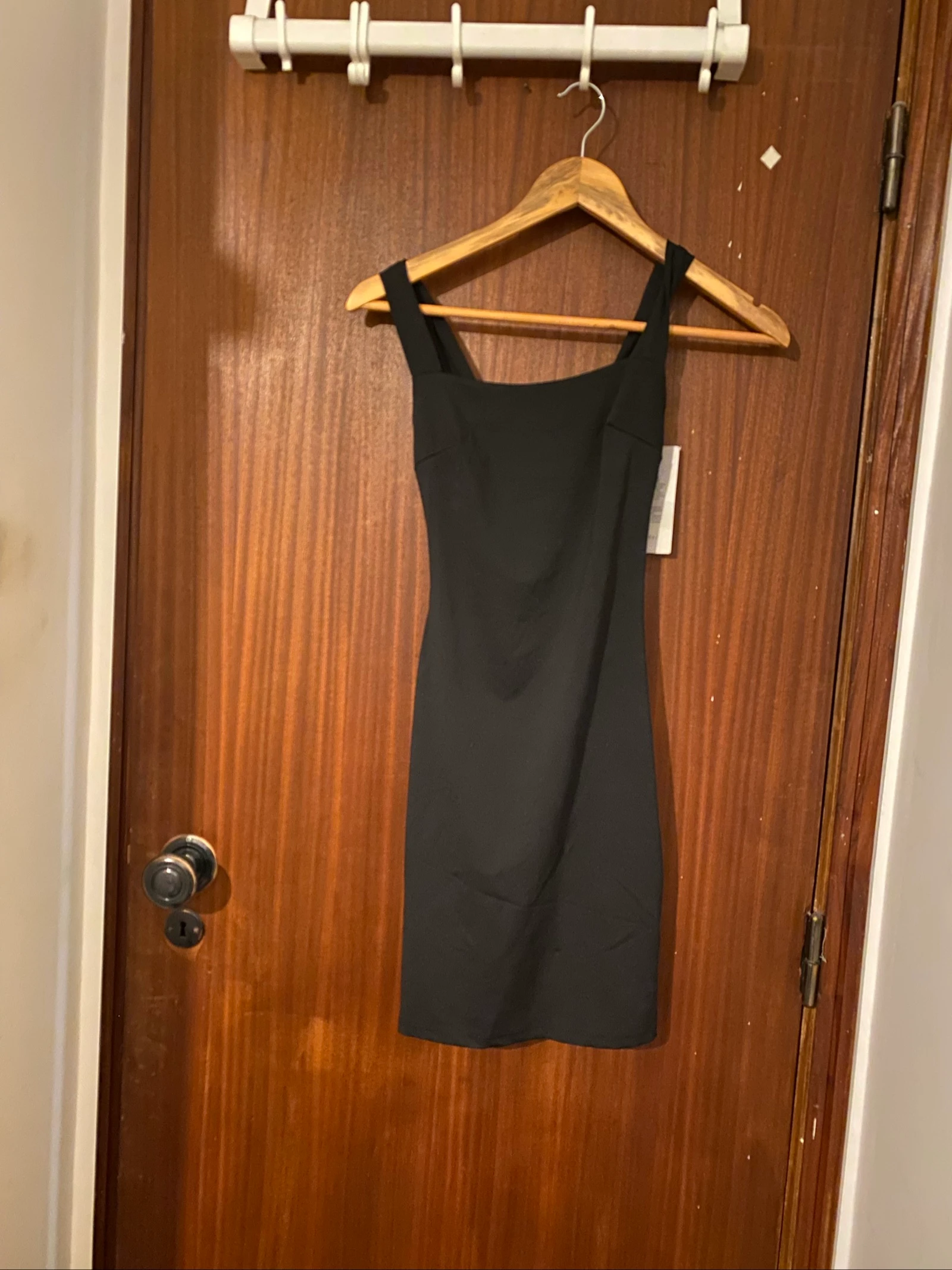 Black dress – photo 2